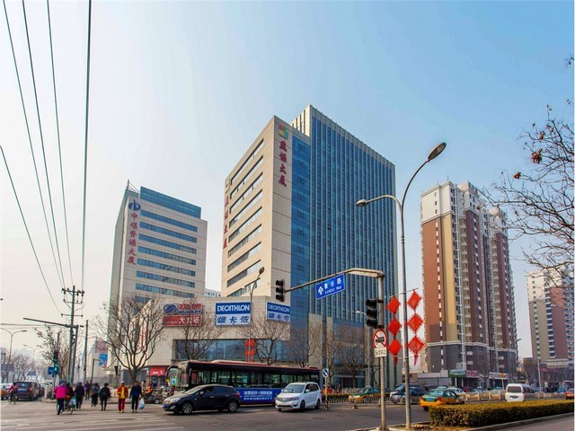 南京激光导航仓储机器人技术